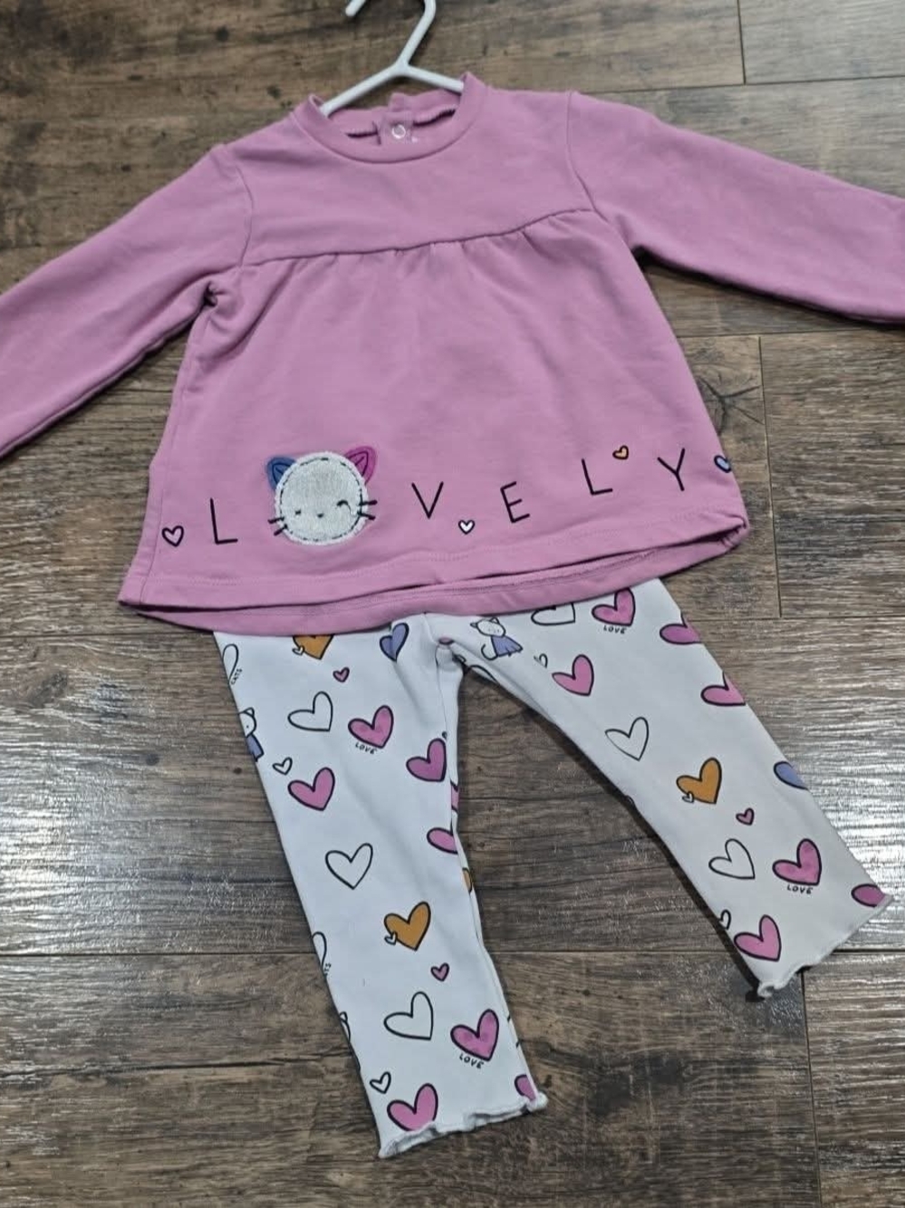 Mayoral Mauve Pink Long-Sleeve Baby Pajama Set with Heart Print Leggings Sz 6/9 - Picture 2 of 4